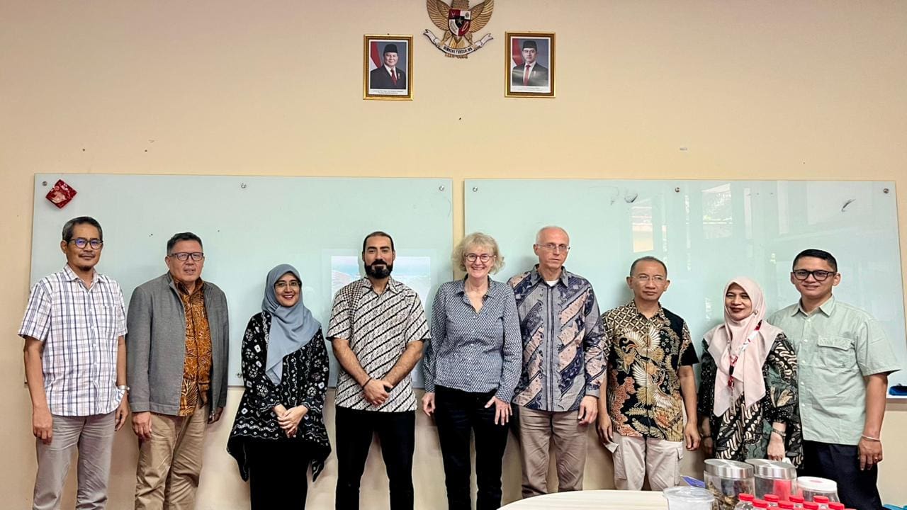 Grenoble École de Management Professor Visit Strengthens PHC Nusantara Research Collaboration